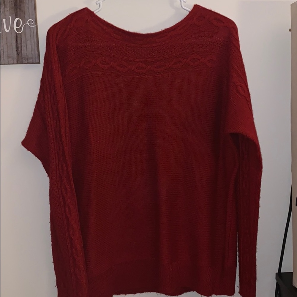 Scoop neck sweater